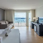 Gaivota Azores Hotel 4*